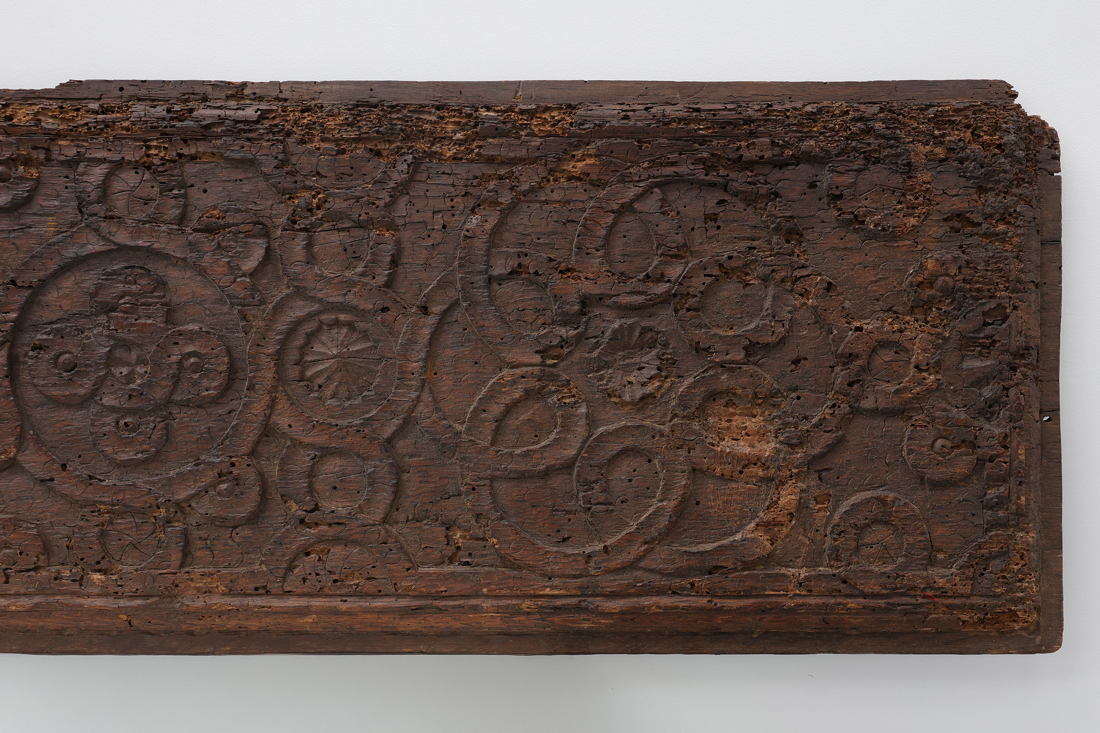 16th Century Gothic Wood Panel from France with Geometric Ornamentthumbnail